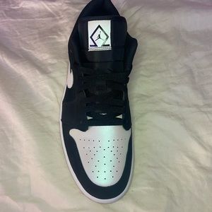 Jordan 1 low diamond💎